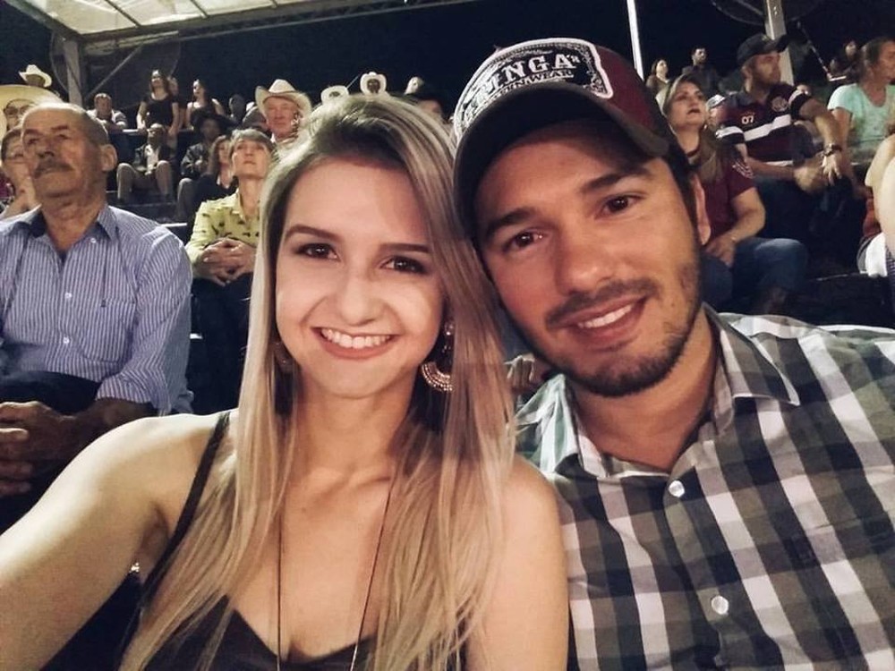 Kelly e Marcos namoravam há cerca de dois anos (Foto: Reprodução/Facebook)