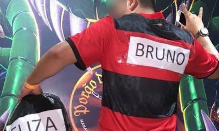Fantasia de Halloween - goleiro Bruno