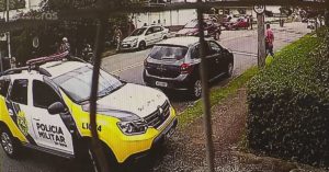 Avô persegue criminoso - Curitiba