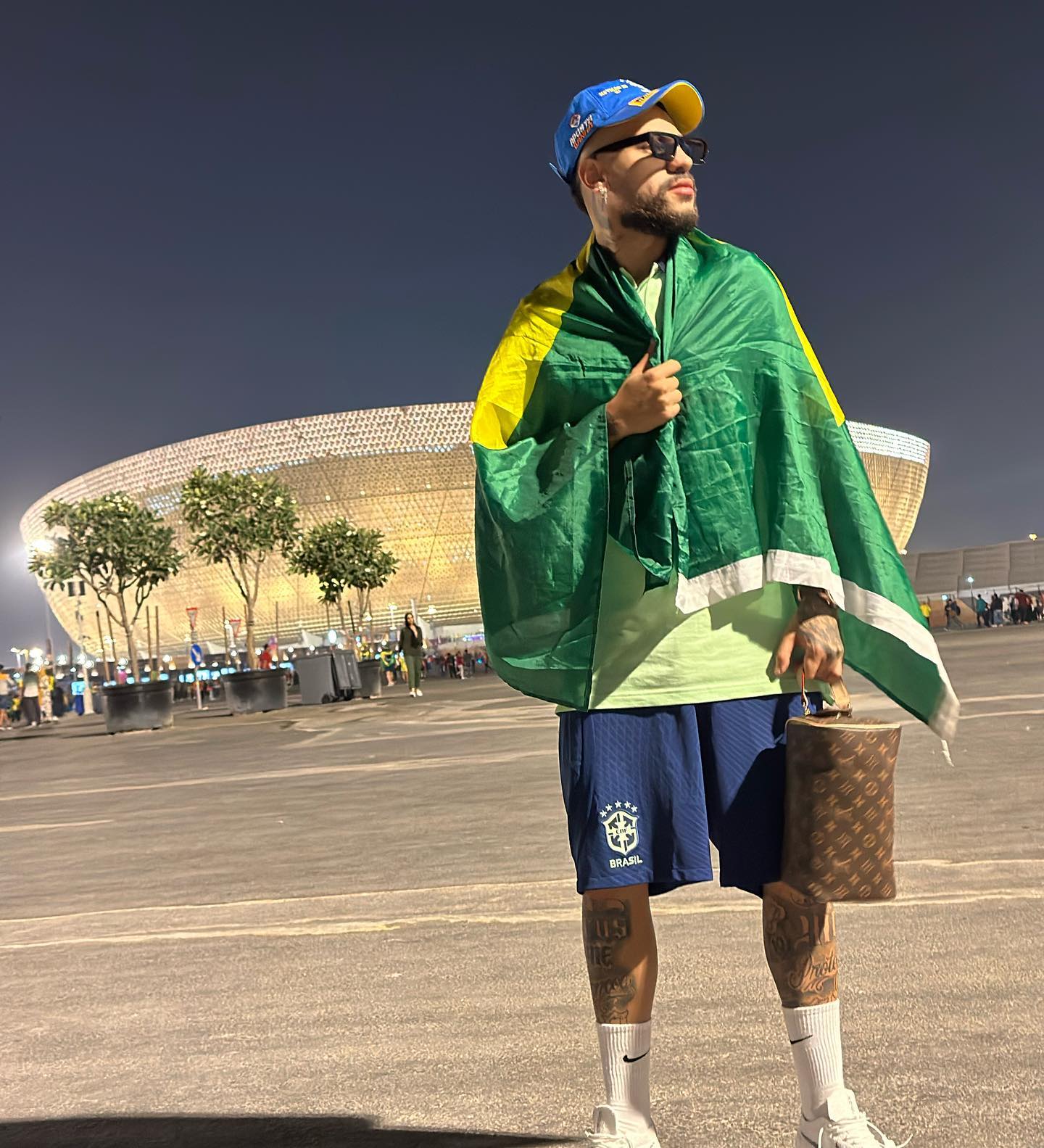 Eigon Oliver - sósia Neymar no Catar