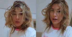 Lívia Andrade - pulgas