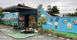 Creche - Cantinho Bom Pastor professora