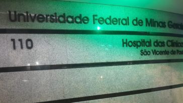 Hospital das Clínicas - UFMG cabeça arrancada