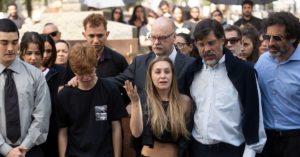Filme Suzane A Menina que Matou os Pais