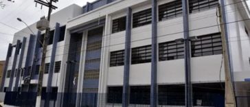 Escola Municipal Vereador Felipe Avelino Moraes professora