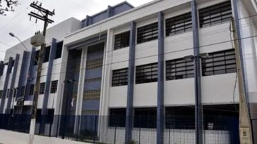 Escola Municipal Vereador Felipe Avelino Moraes professora